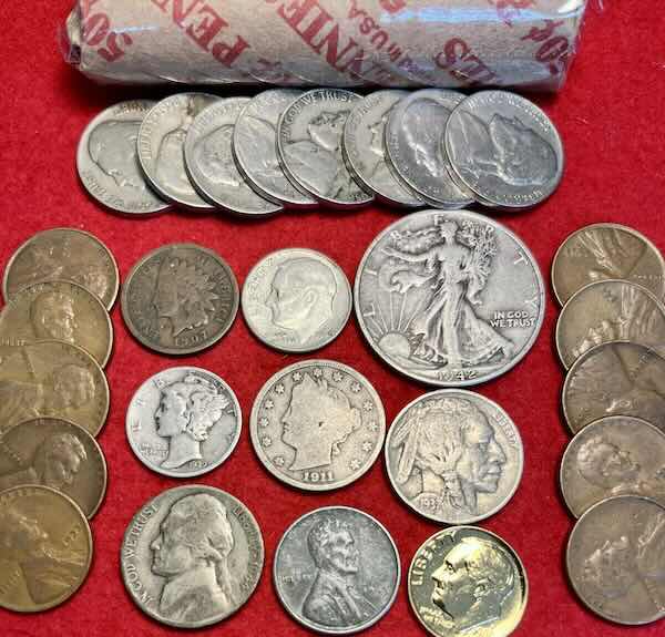 Mixed lots of coins are common on eBay